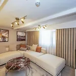 Hotel Karakoey Prive *