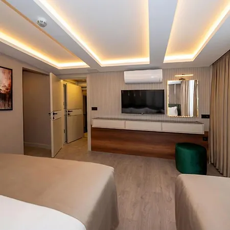 Hotel Karakoey Prive