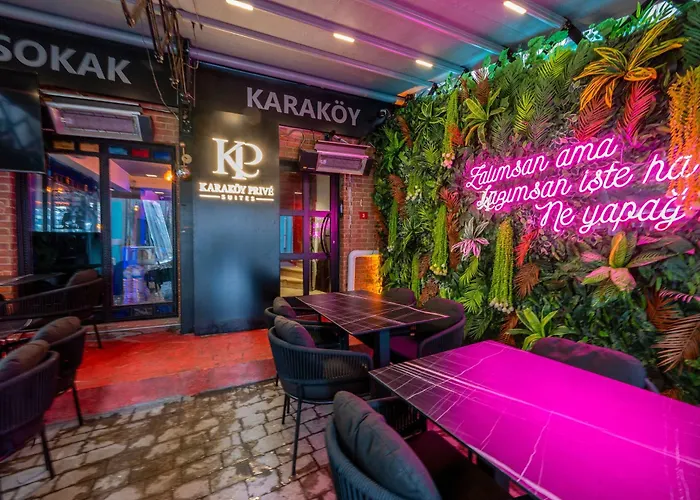 Hotel Karakoey Prive *