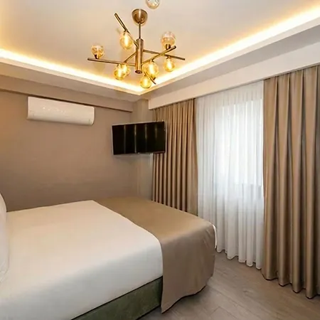 Hotel Karakoey Prive